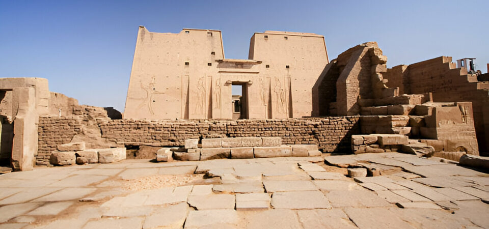 Dahabiya Nile River Cruise Aswan